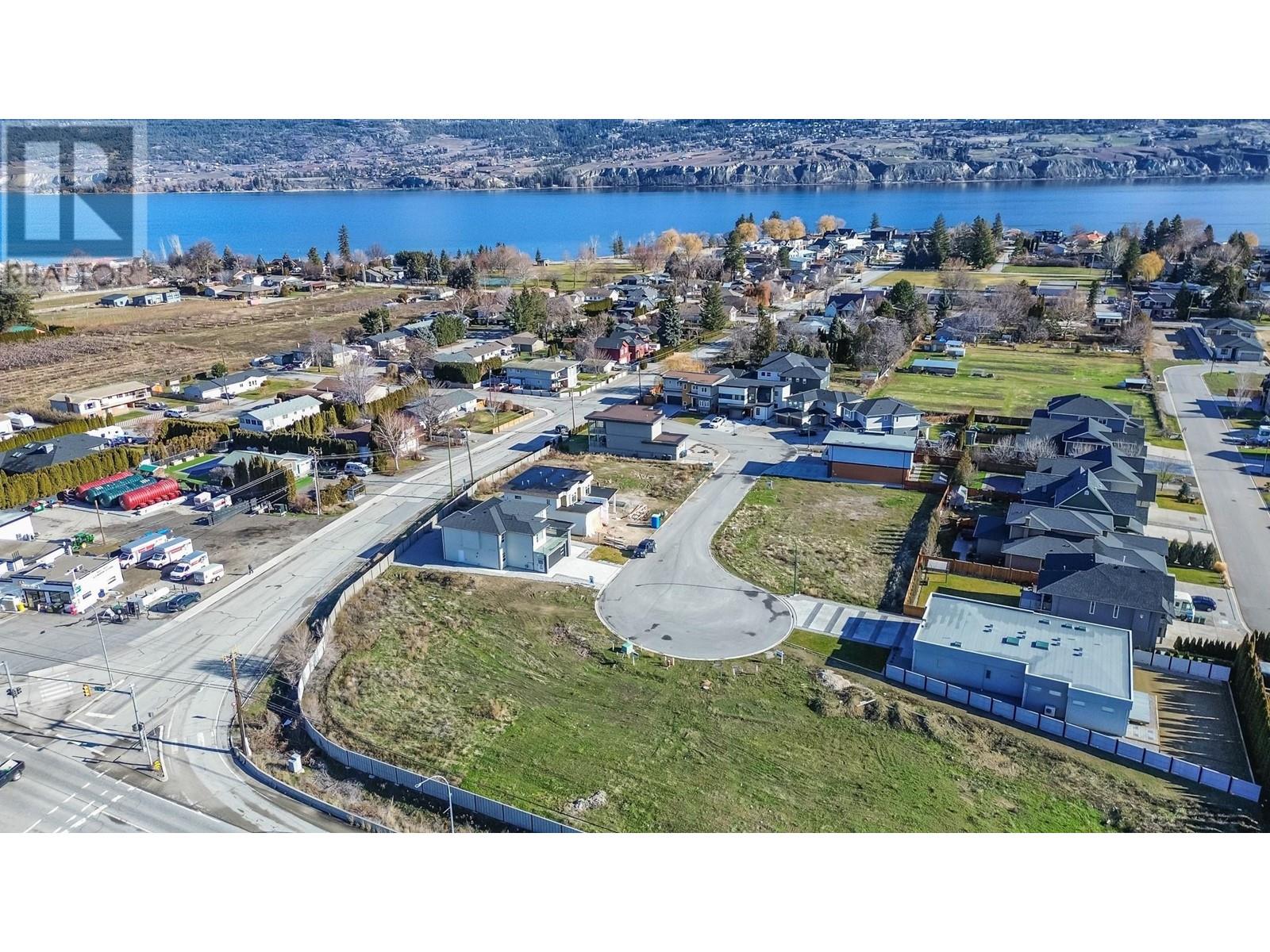 For sale: 1719 TREFFRY Place, Summerland, British Columbia V0H1Z9 ...