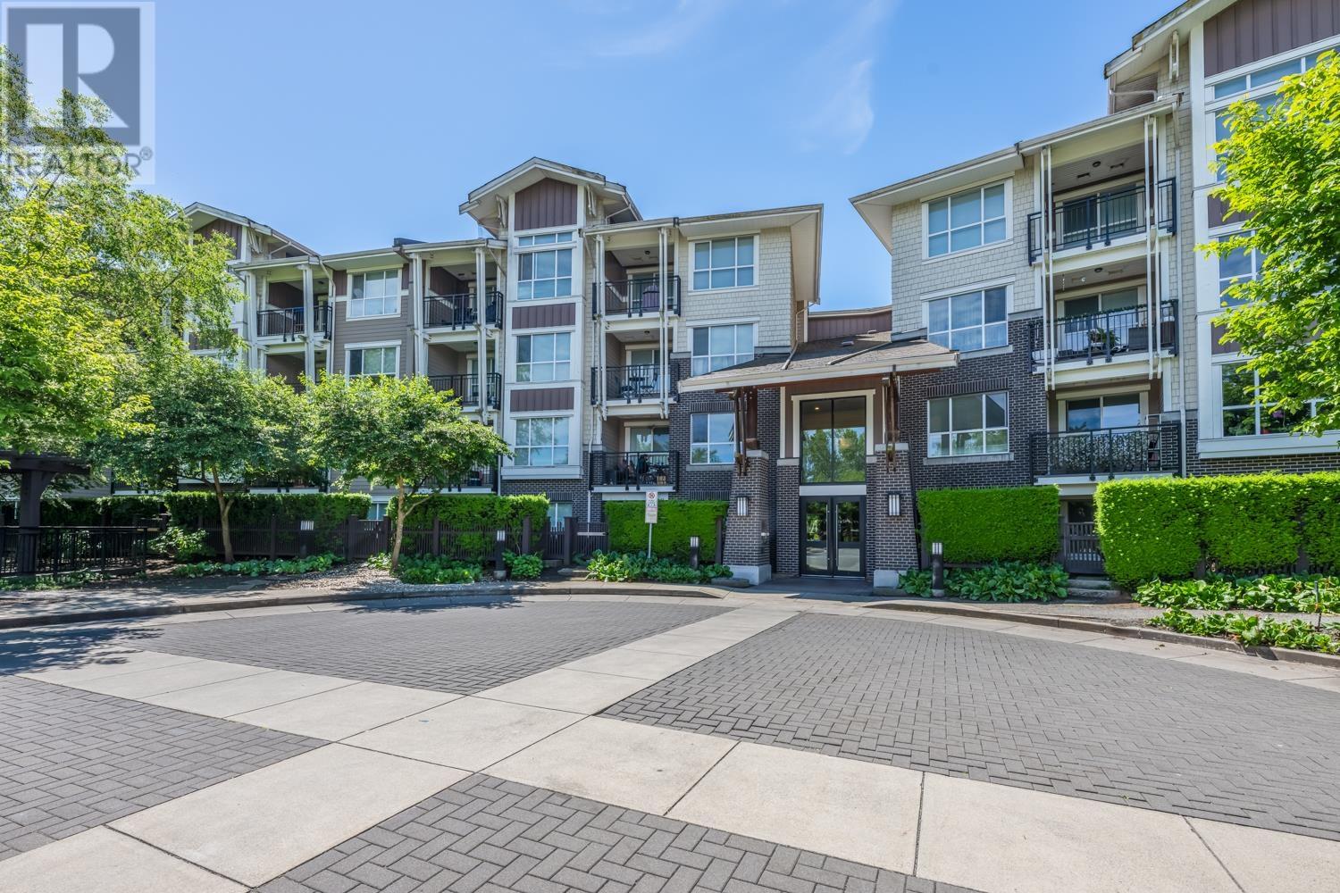 For sale 205 5788 SIDLEY STREET, Burnaby, British Columbia V5J0E4