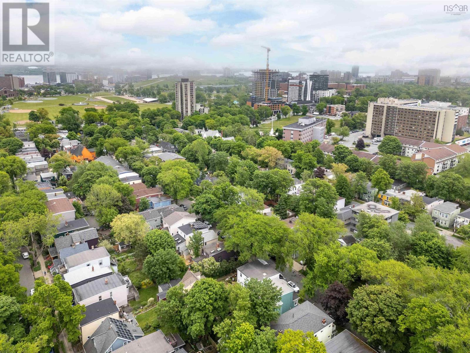 6162 Lawrence Street, Halifax, Nova Scotia B3L1J6 REALTOR.ca