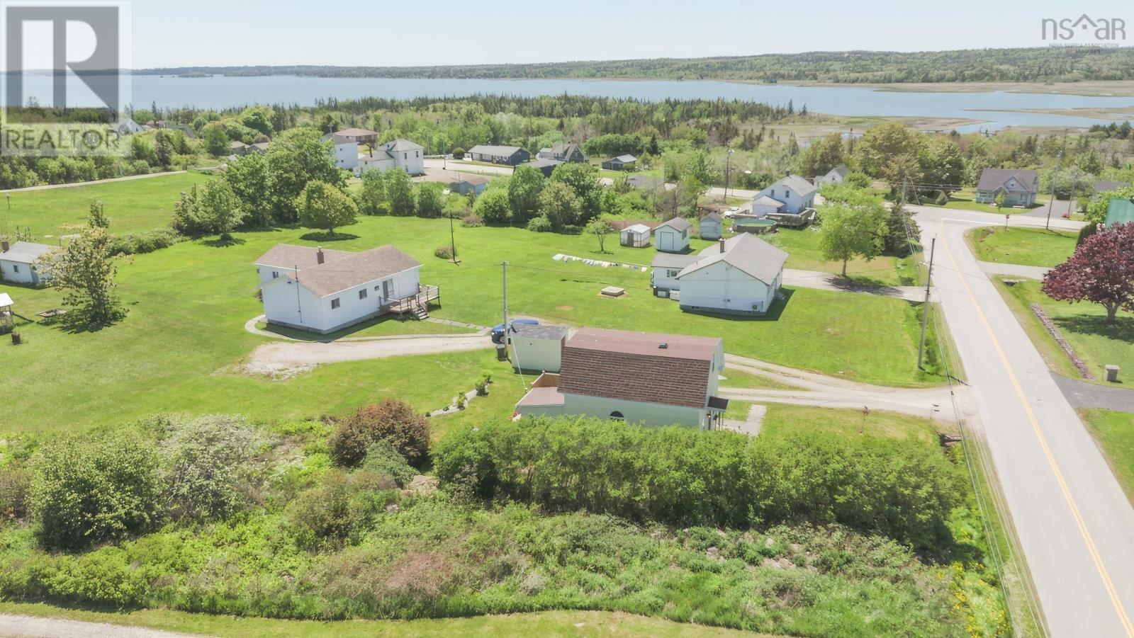 For sale 24 Surette Road, Wedgeport, Nova Scotia B0W3P0 202412625