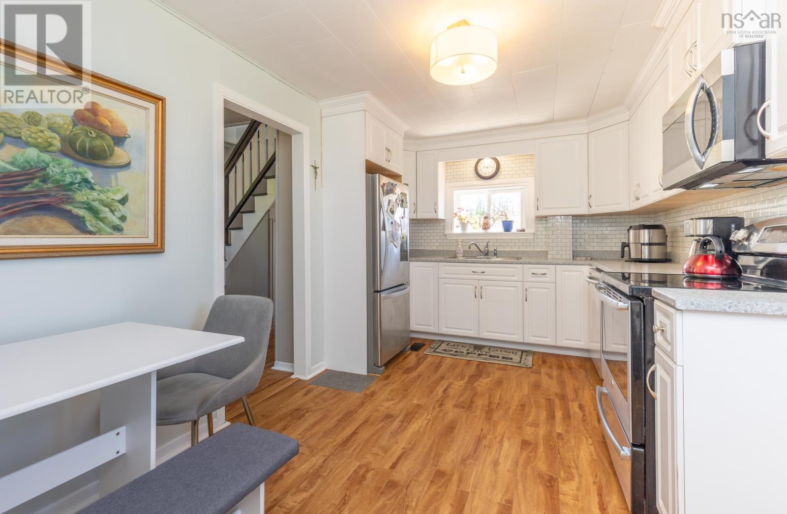 For sale 24 Surette Road, Wedgeport, Nova Scotia B0W3P0 202412625