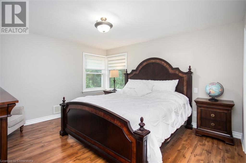 For sale 435 PARKSIDE Drive, Waterdown, Ontario L8B0Y6 40593909