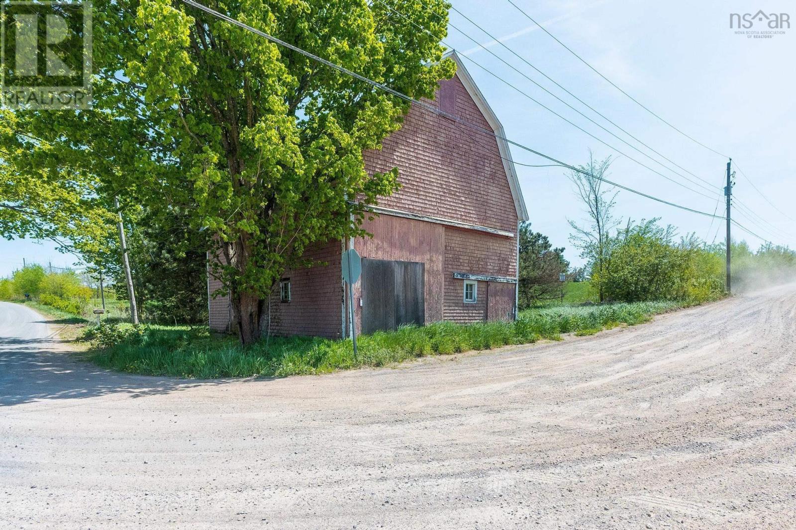 For sale 11651169 Meadowvale Road, East Tremont, Nova Scotia B0P1R0