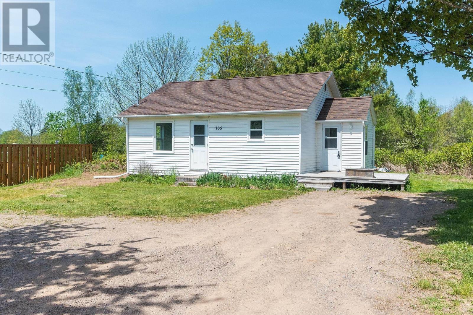 For sale 11651169 Meadowvale Road, East Tremont, Nova Scotia B0P1R0