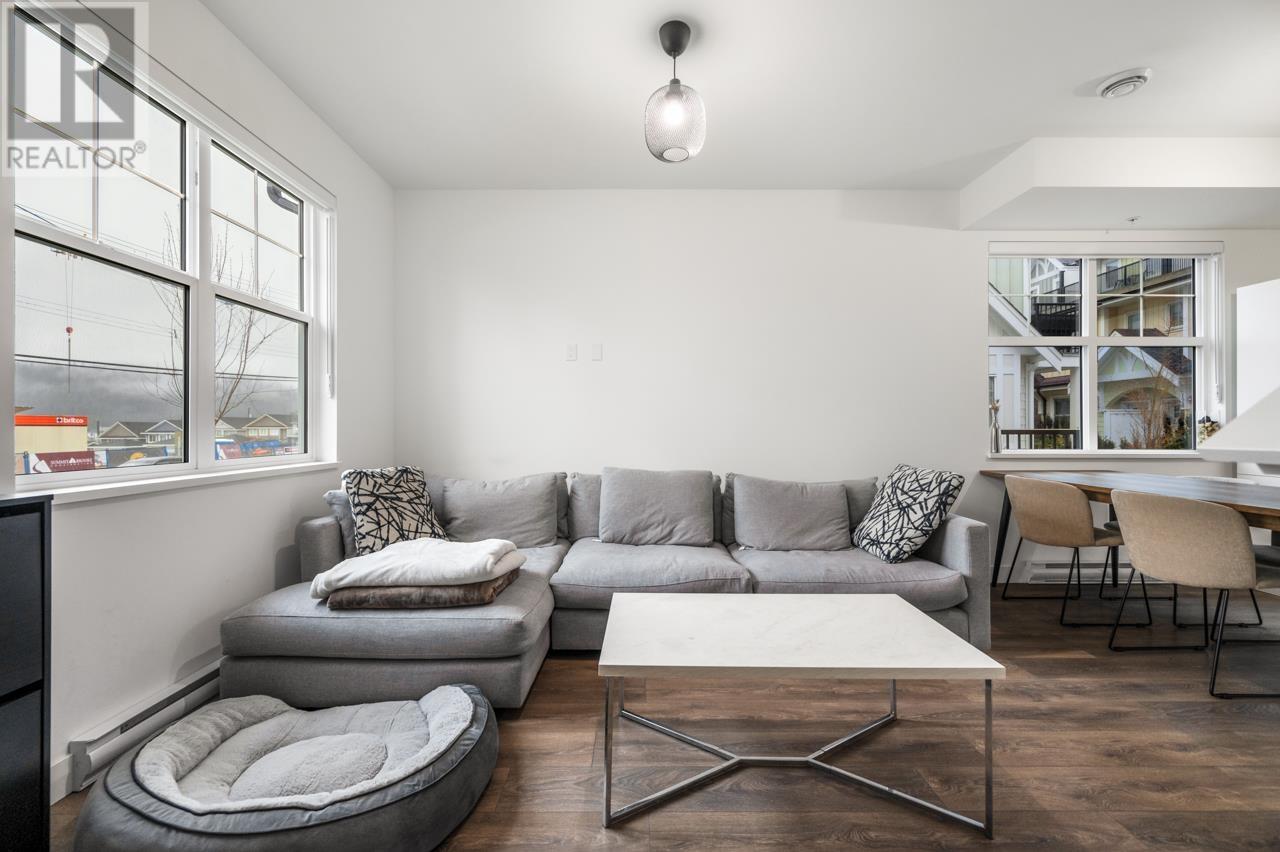 For sale 108 707 ROBINSON STREET, Coquitlam, British Columbia V3J4E9