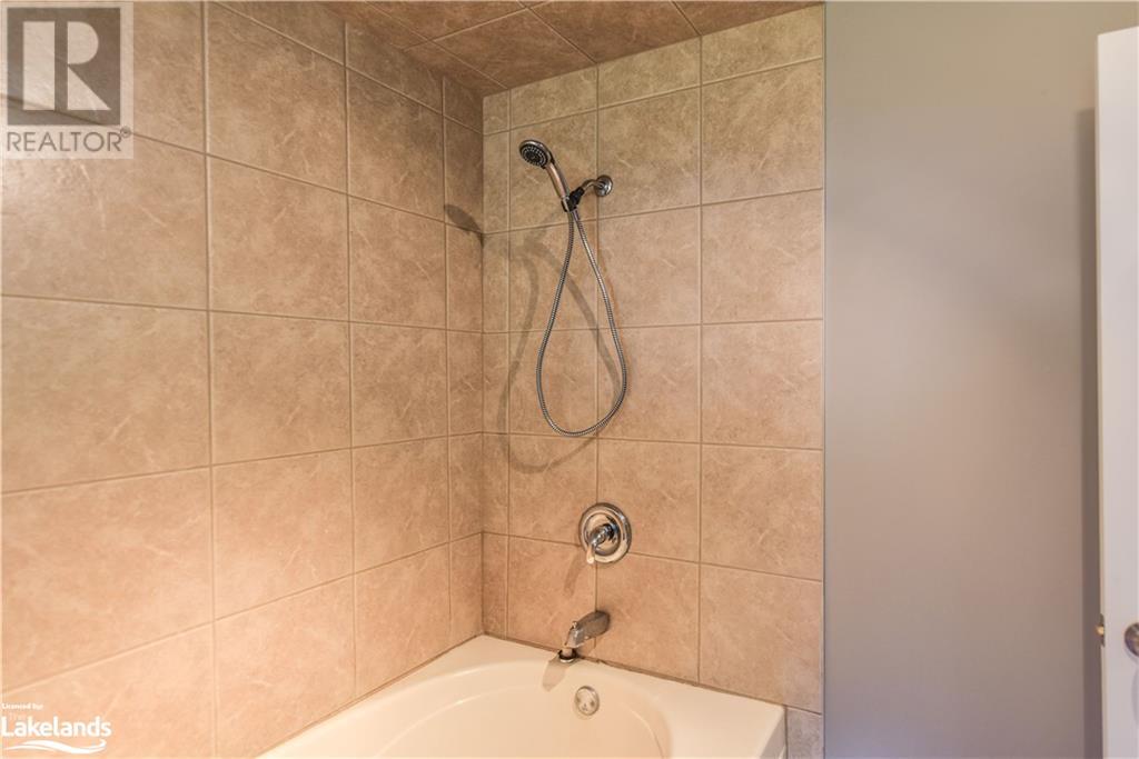 For sale 22 ROBINS Lane, Sebright, Ontario L0K1W0 40594309 REALTOR.ca