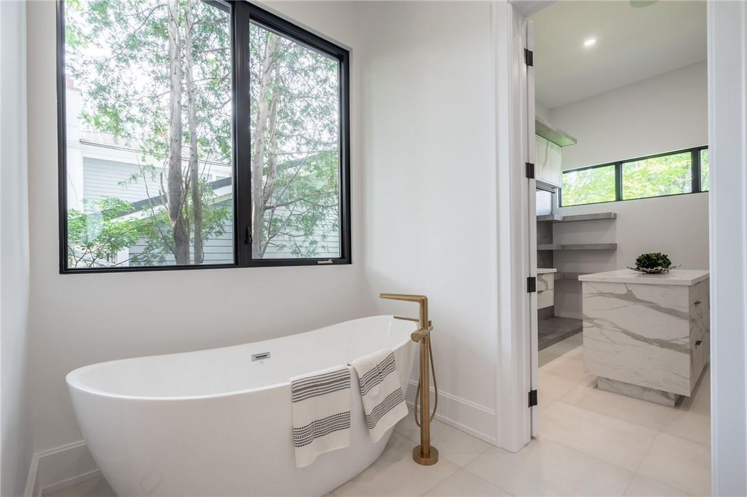 For sale 149 ROSEMARY Lane, Ancaster, Ontario L9G2K6 H4197408