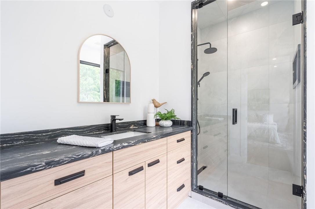 For sale 149 ROSEMARY Lane, Ancaster, Ontario L9G2K6 H4197408