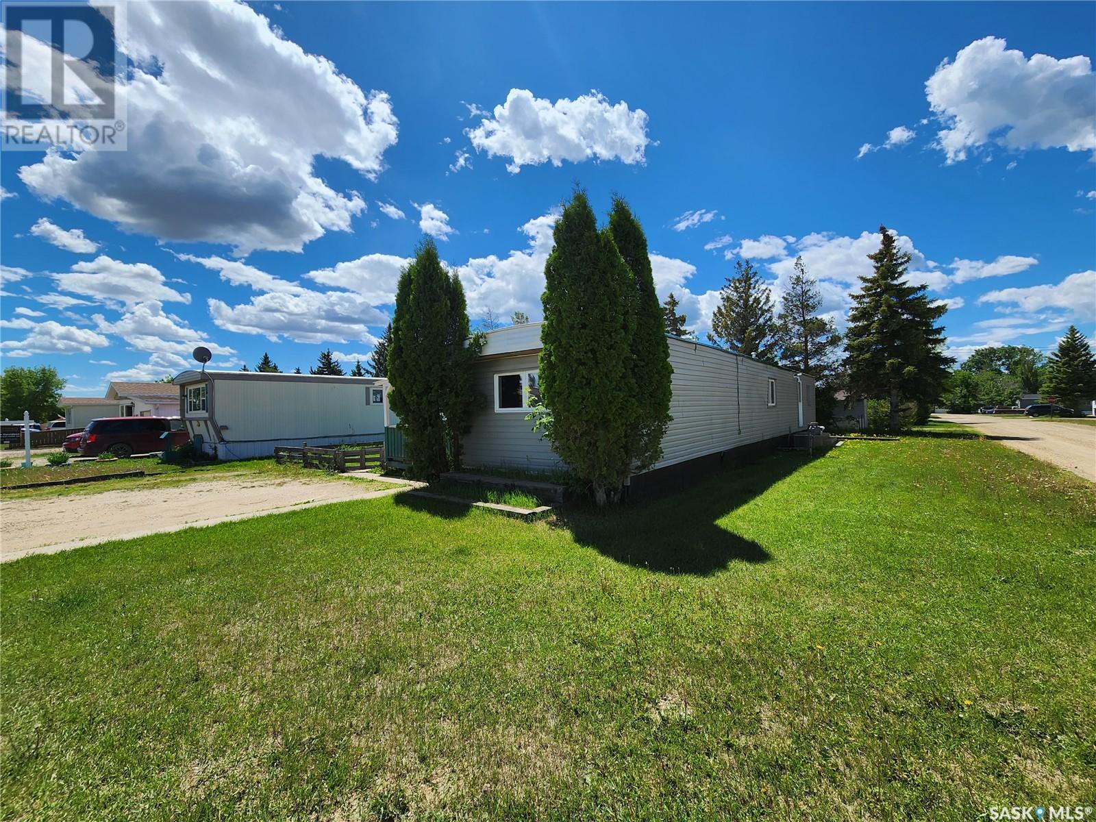 For sale 124 Spruce STREET, Caronport, Saskatchewan S0H0S0 SK973410 REALTOR.ca