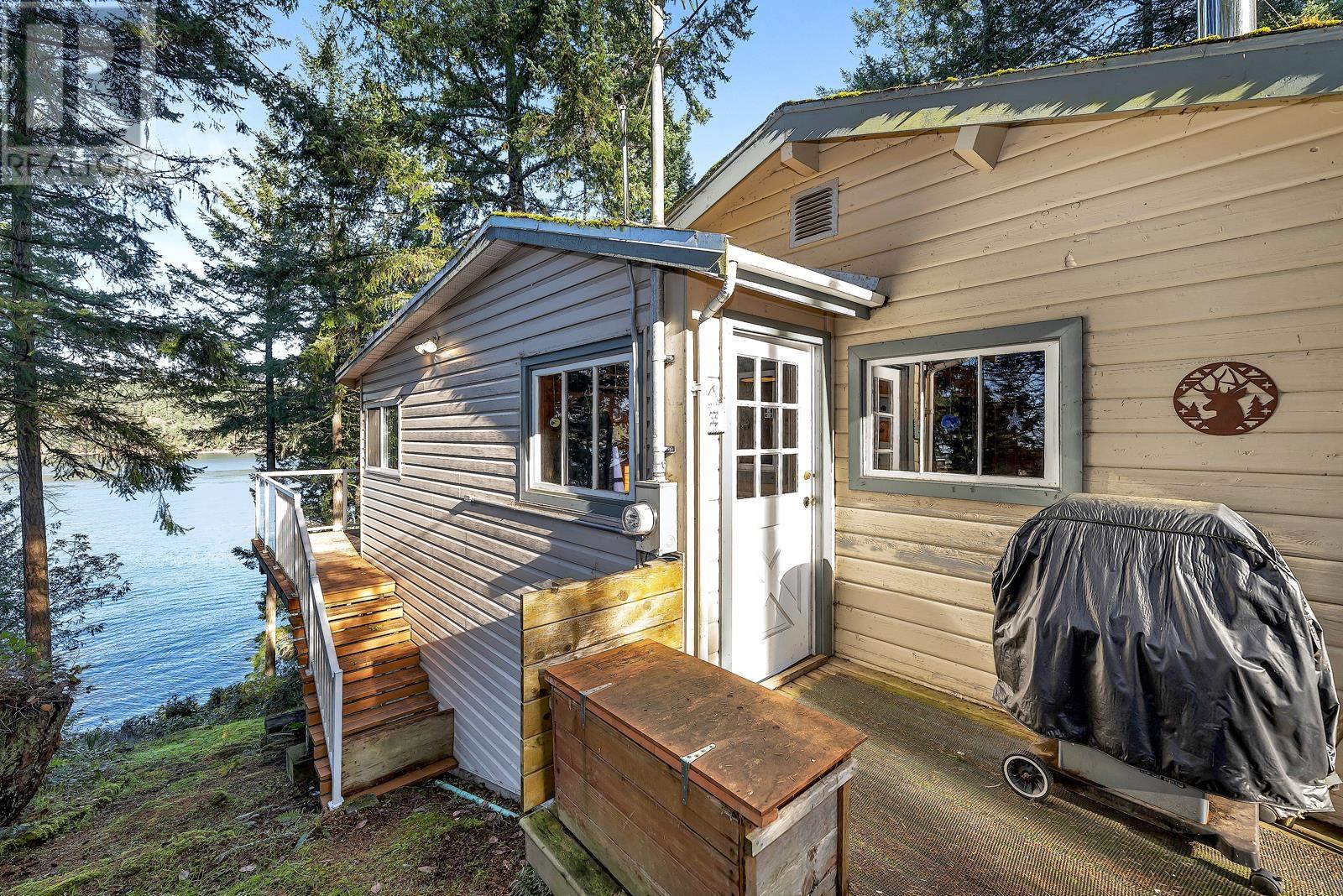 For sale 177 MARINERS WAY, Mayne Island, British Columbia V0N2J2