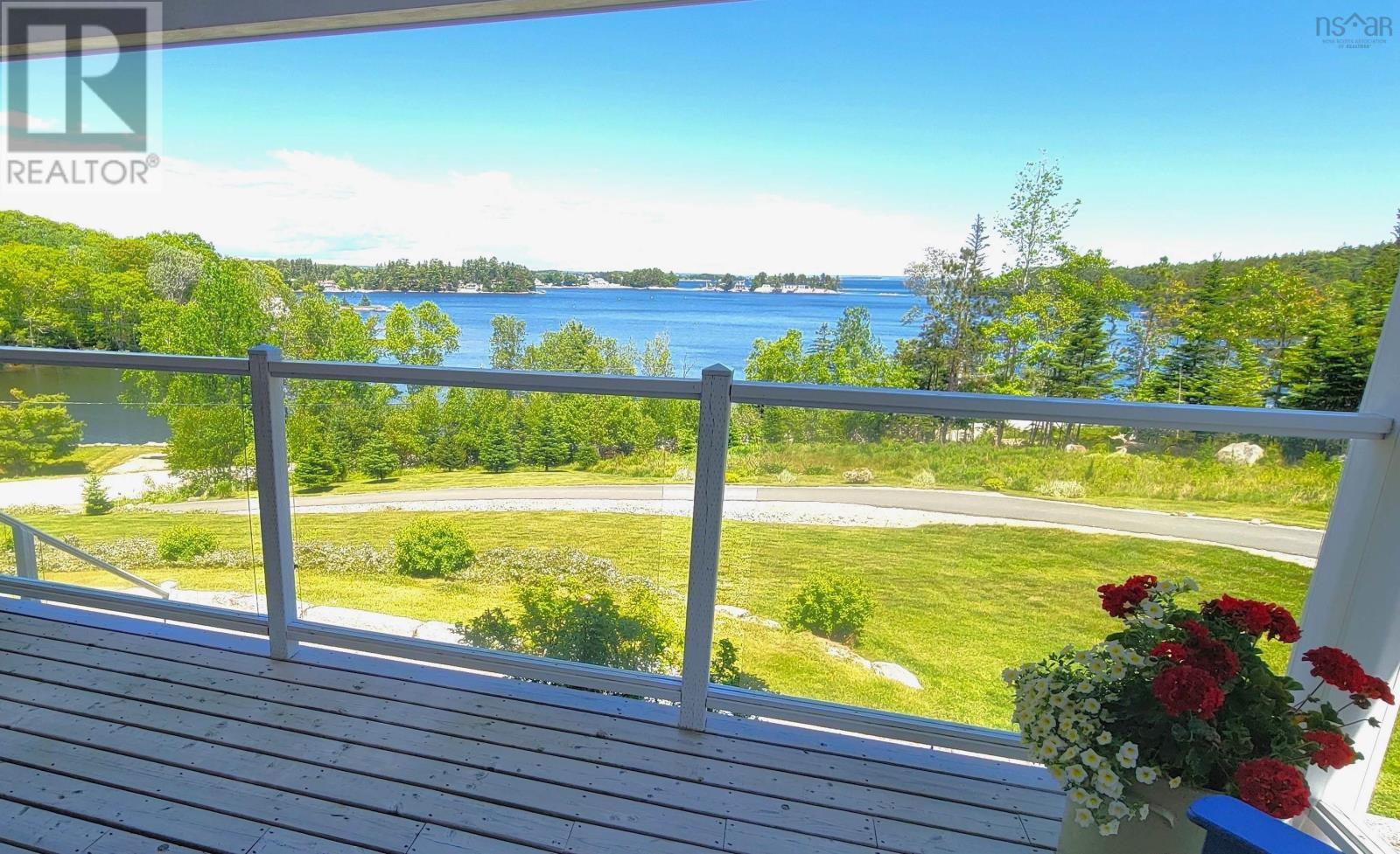 For sale 380 Oakland Road, Indian Point, Nova Scotia B0J2E0