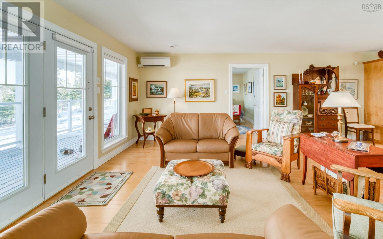 For sale 380 Oakland Road, Indian Point, Nova Scotia B0J2E0