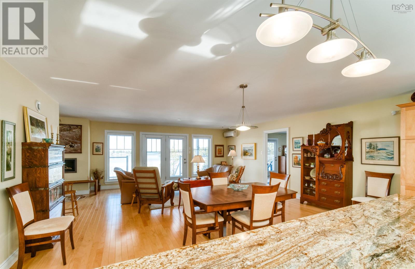 For sale 380 Oakland Road, Indian Point, Nova Scotia B0J2E0