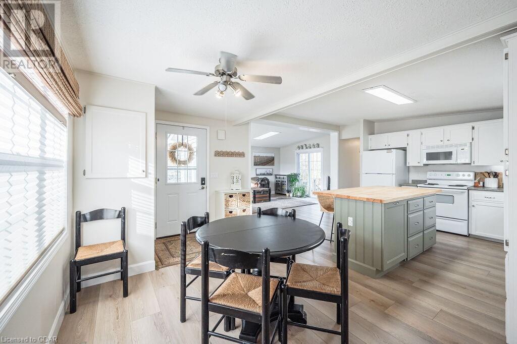 For sale 17 GOLDEN POND Road, Aberfoyle, Ontario N0B2C0 40607154