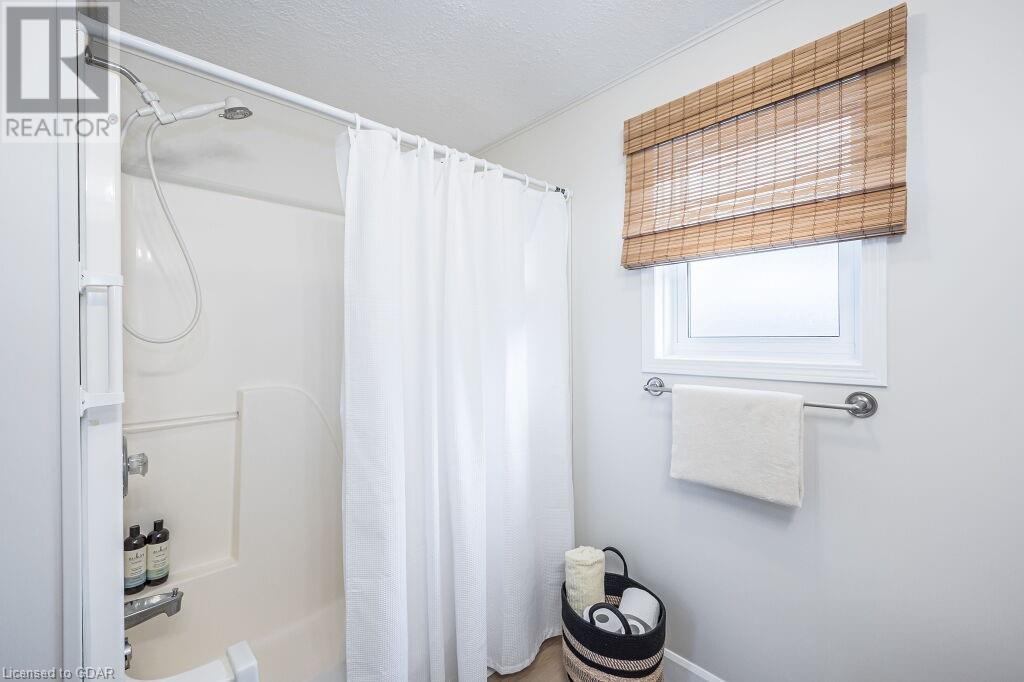 For sale 17 GOLDEN POND Road, Aberfoyle, Ontario N0B2C0 40607154