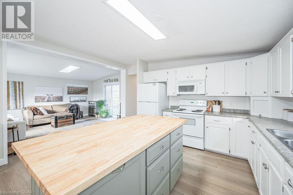 For sale 17 GOLDEN POND Road, Aberfoyle, Ontario N0B2C0 40607154