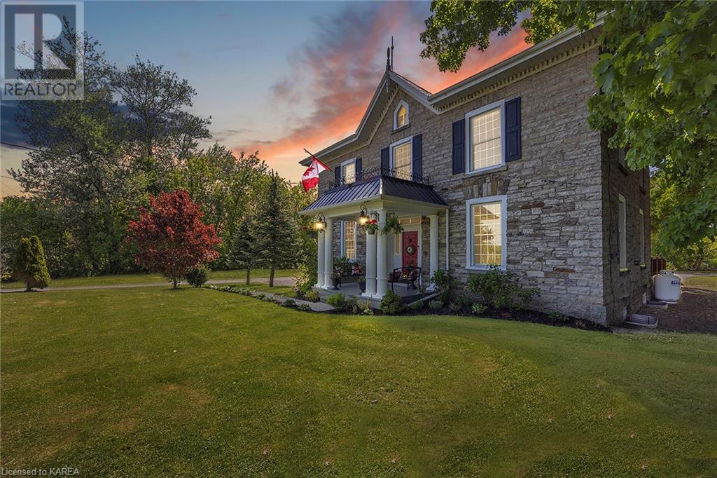 For sale 221 HIGHWAY 15, Seeleys Bay, Ontario K0H2N0 40607153