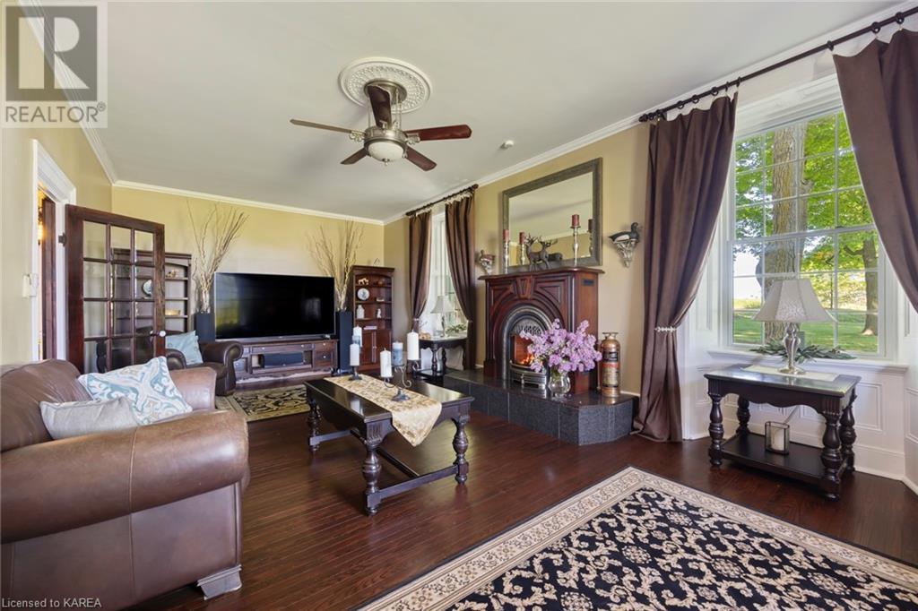 For sale 221 HIGHWAY 15, Seeleys Bay, Ontario K0H2N0 40607153