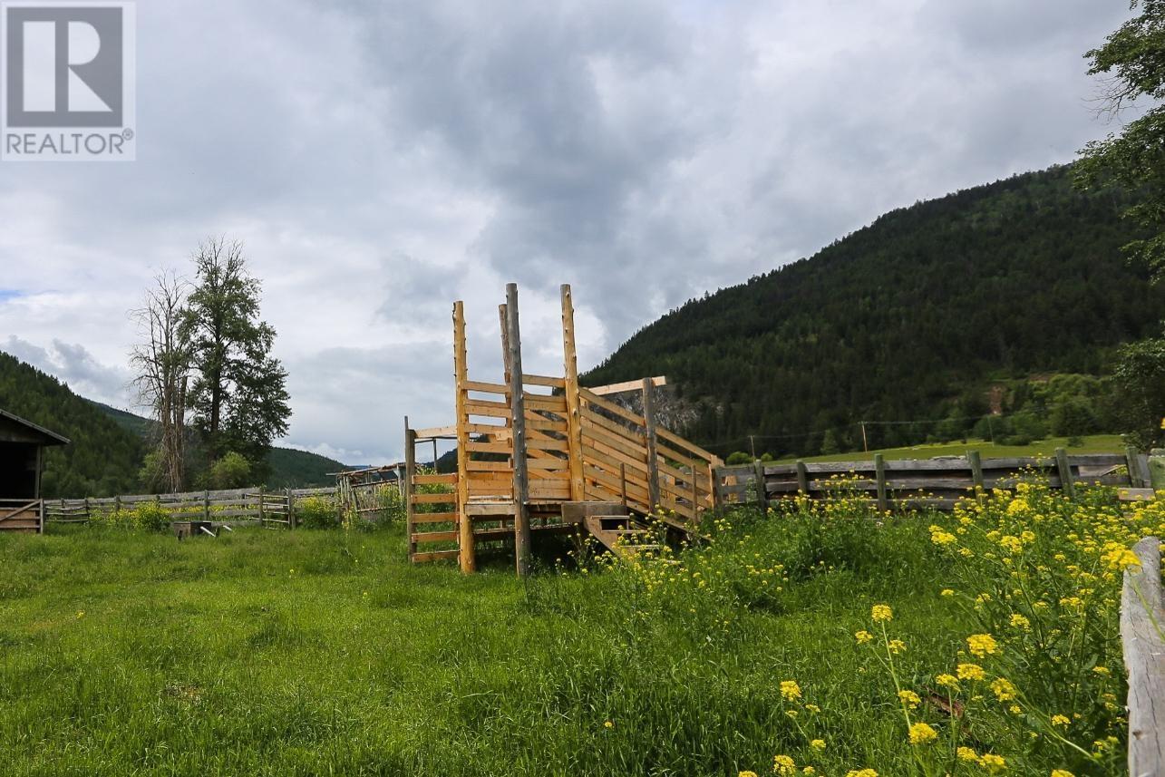 For sale 1468 AGATE BAY RD, Barriere, British Columbia V0E2E0 179276 REALTOR.ca