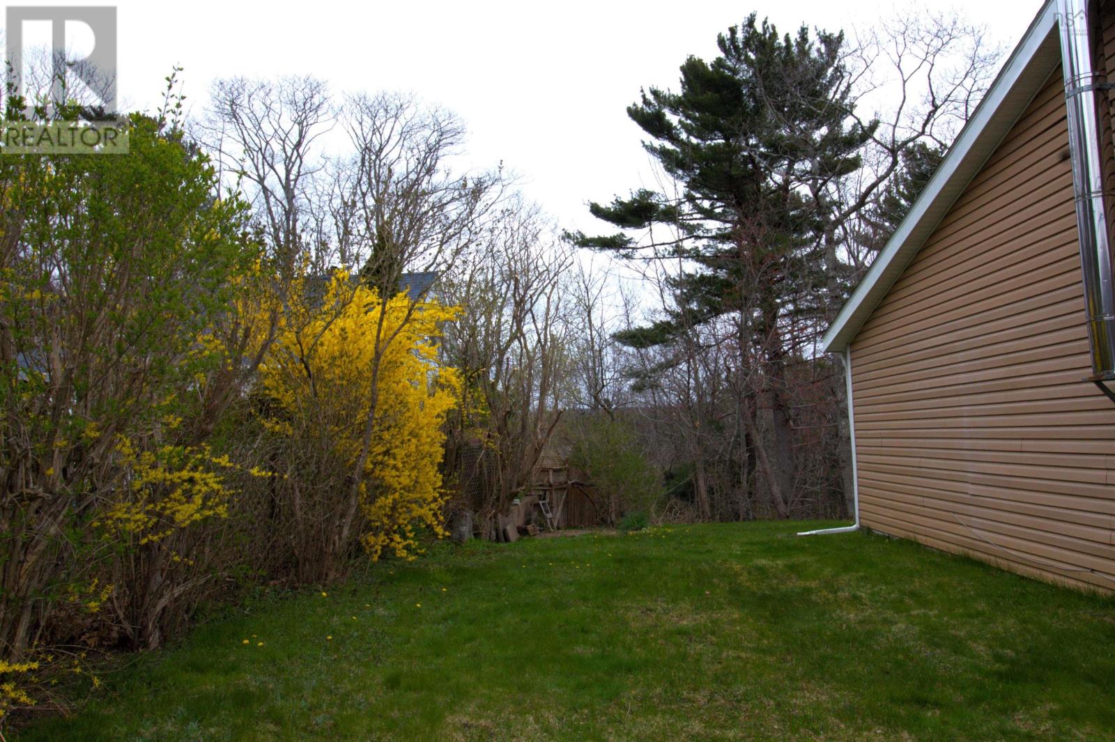 23 Windsor Junction Road, Windsor Junction, Nova Scotia B2T1G7 REALTOR.ca