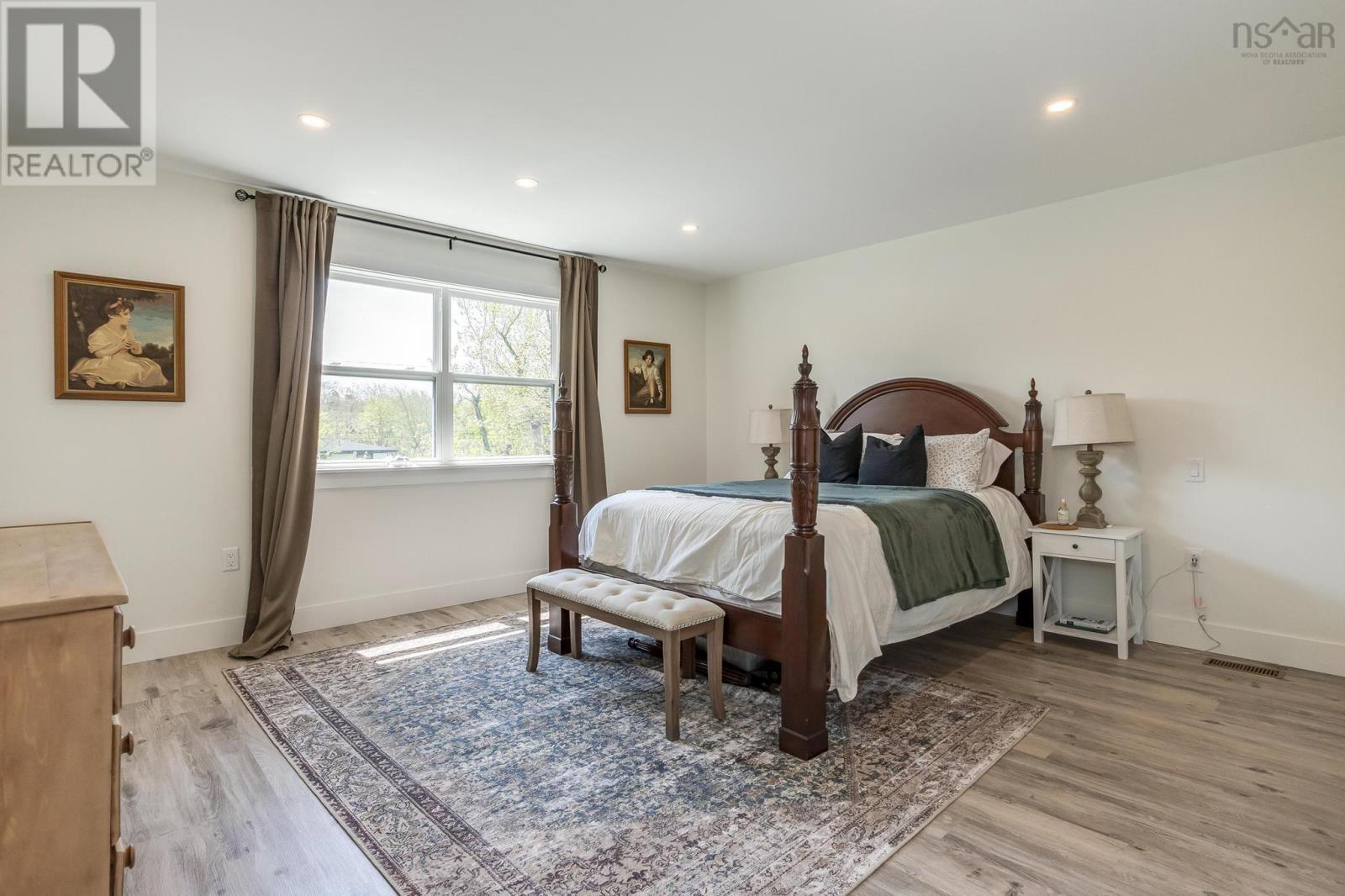 For sale 35 Beechwood Terrace, Wedgewood, Nova Scotia B3M2C3