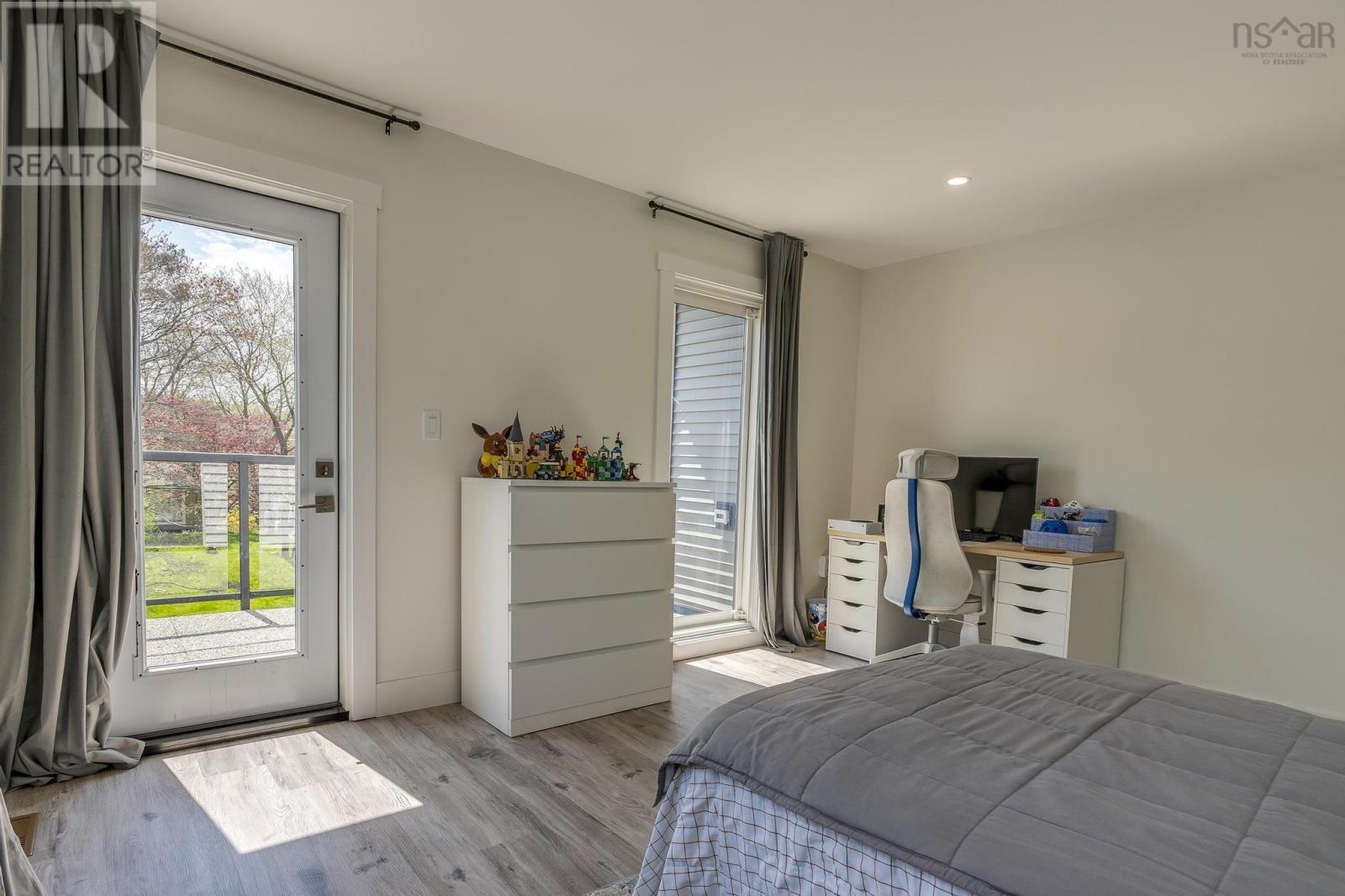 For sale 35 Beechwood Terrace, Wedgewood, Nova Scotia B3M2C3