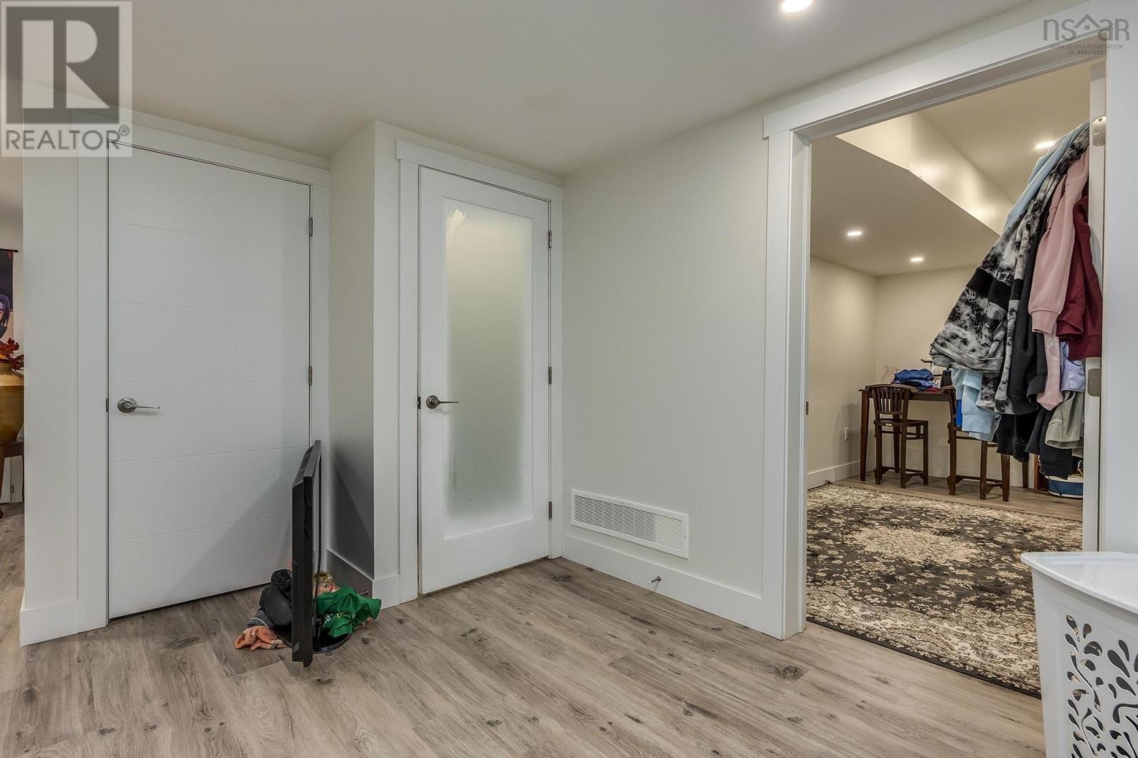 For sale 35 Beechwood Terrace, Wedgewood, Nova Scotia B3M2C3