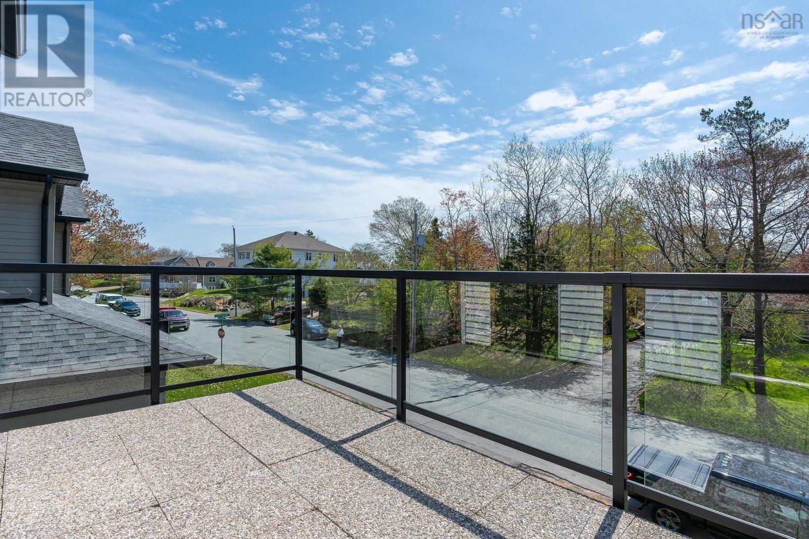 For sale 35 Beechwood Terrace, Wedgewood, Nova Scotia B3M2C3