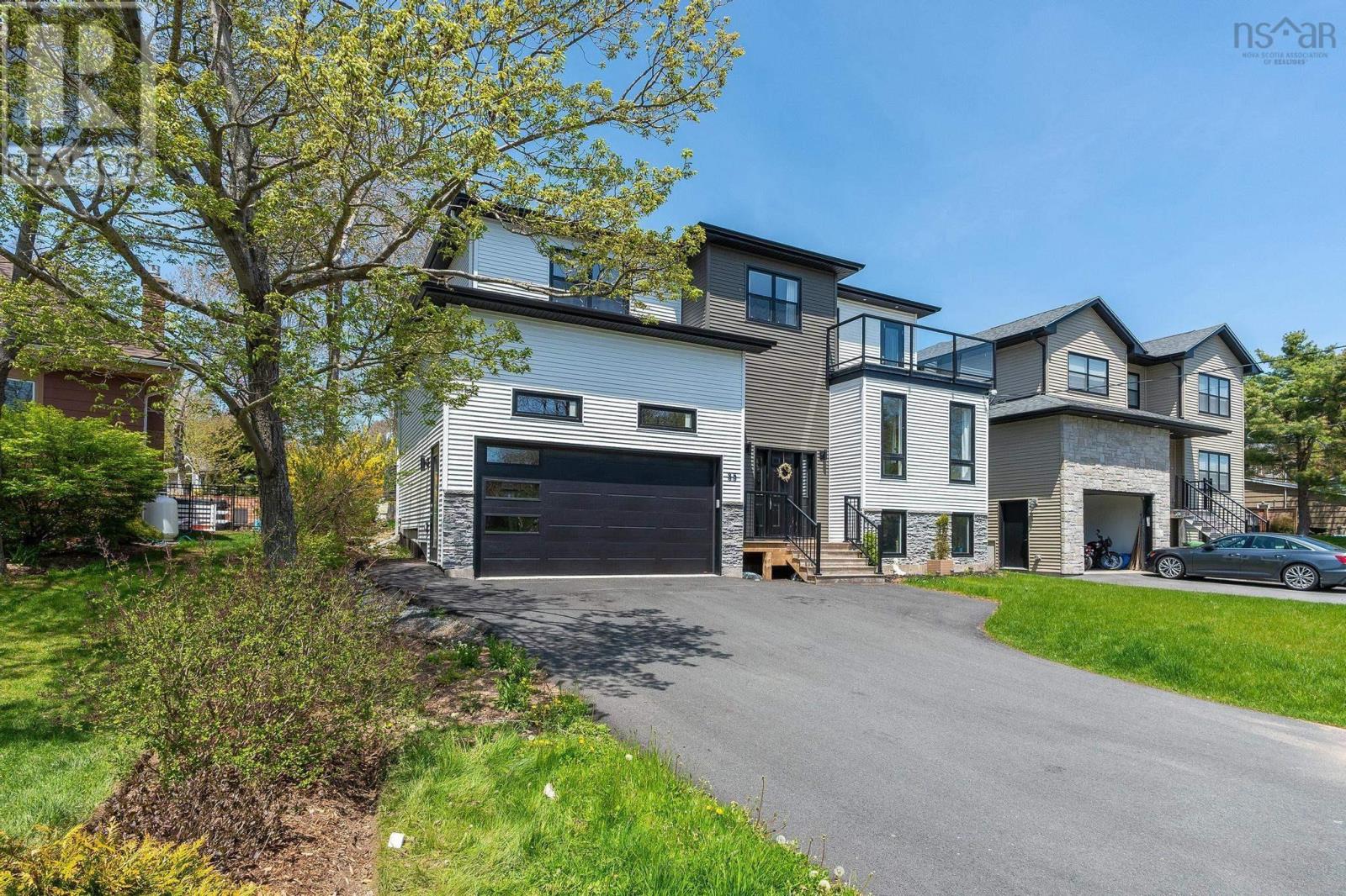 For sale 35 Beechwood Terrace, Wedgewood, Nova Scotia B3M2C3