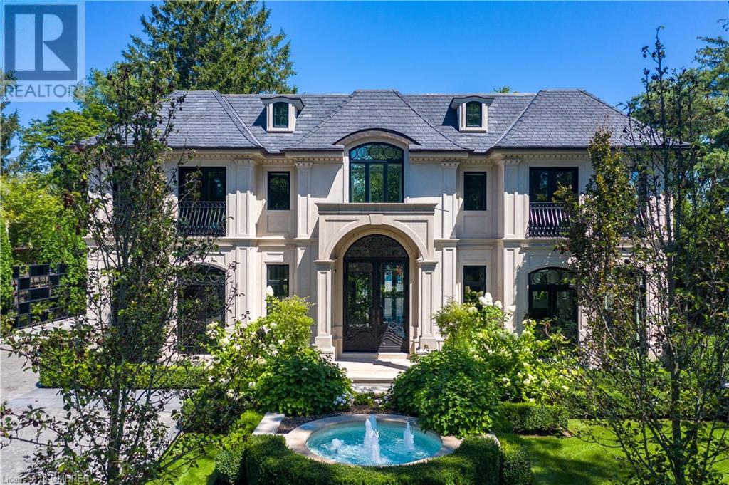 For sale 15 CHARTWELL Road, Oakville, Ontario L6J3Z3 40600375