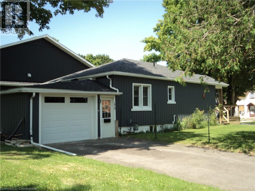 For sale 170 WEBB Street, Harriston, Ontario N0G1Z0 40607676