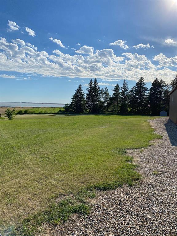 For sale 109 Mallard Street, Oak Lake Beach, Manitoba R0M1P0