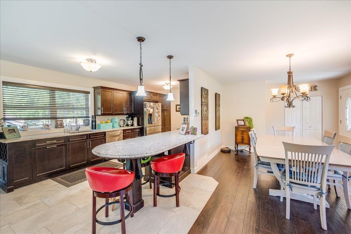 For sale 6010 HARROPPROCTER ROAD, Harrop, British Columbia V1L6P7