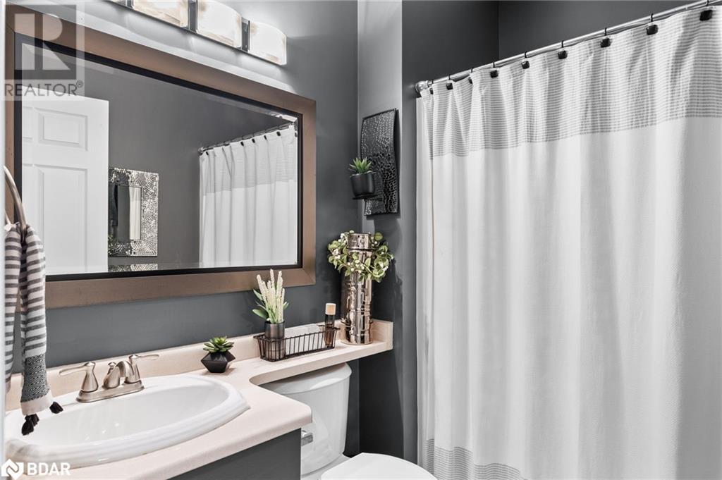 For sale 8670 CRAYTON COURT, Gowanstown, Ontario N0G1Y0 40549504