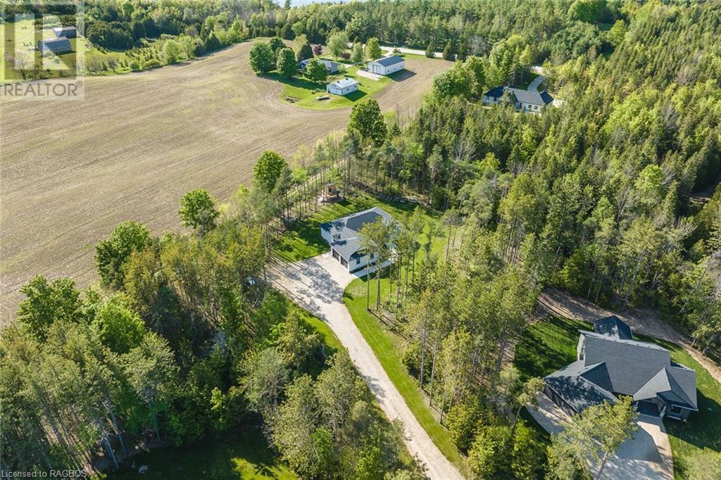 For sale 161 PINE VIEW Drive, West Grey, Ontario N0G1S0 40567472