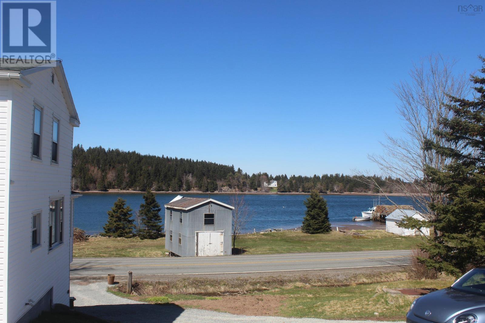 For sale 9399 Highway 16 Highway, Cooks Cove, Nova Scotia B0H1N0