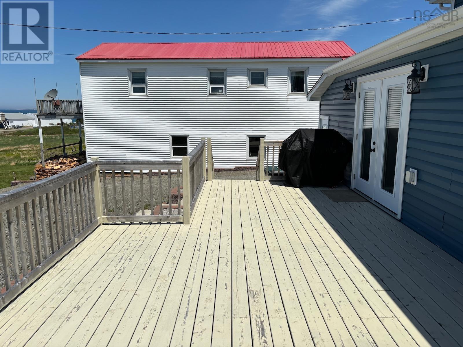 For sale 8149 1 Highway, Meteghan Centre, Nova Scotia B0W2J0