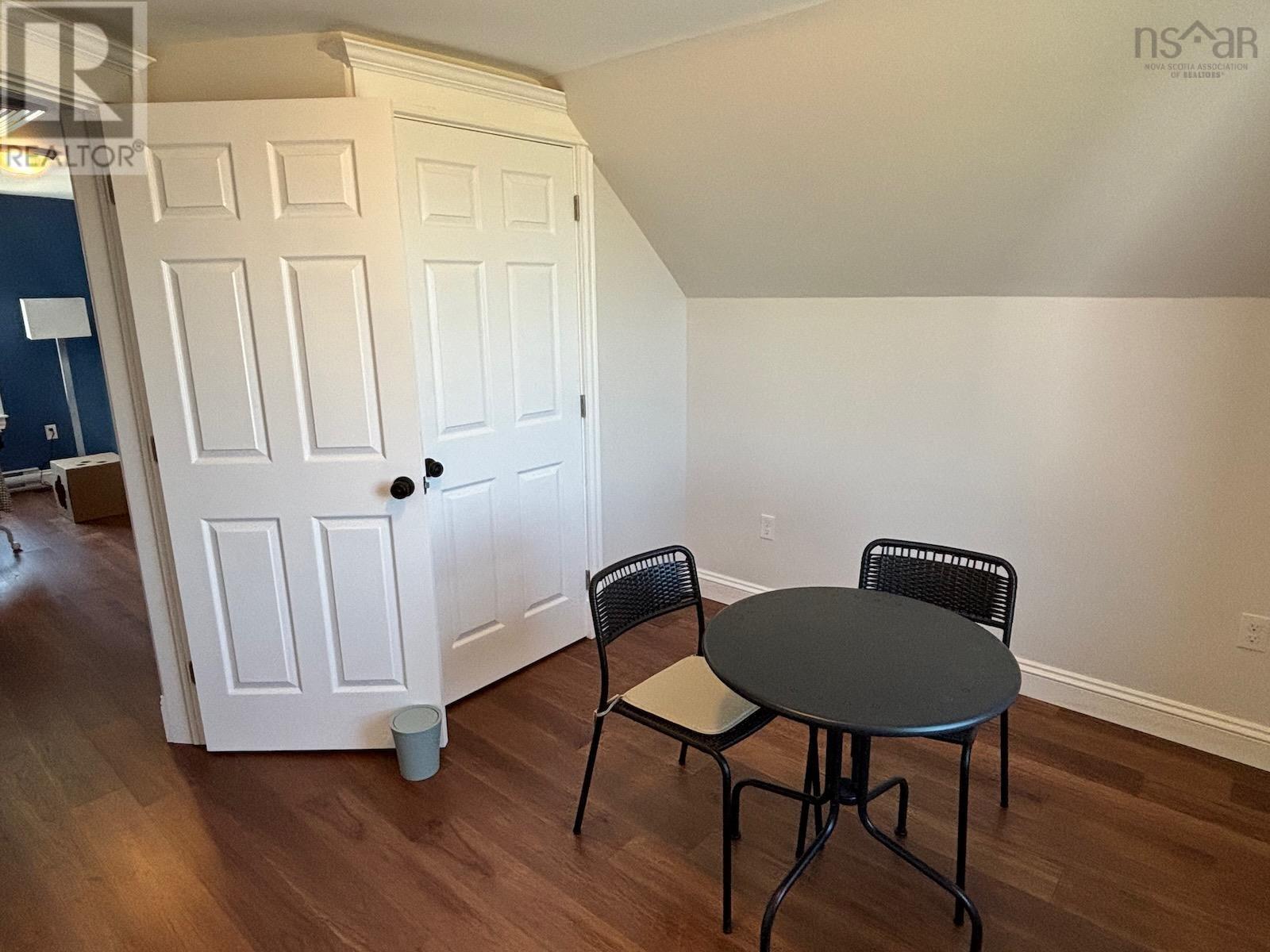 For sale 8149 1 Highway, Meteghan Centre, Nova Scotia B0W2J0