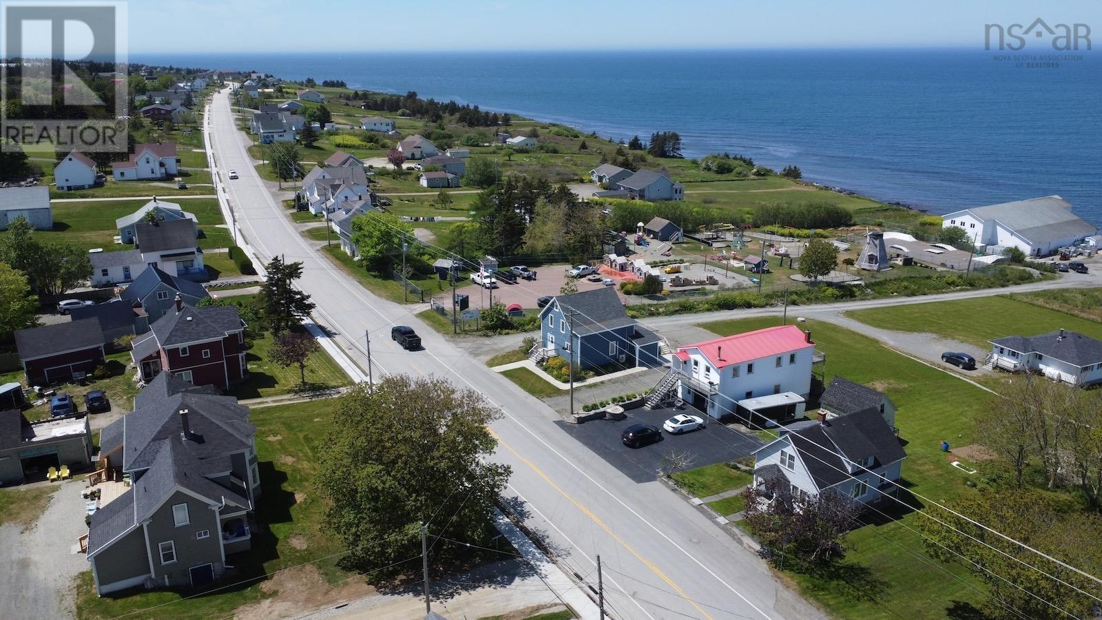 For sale 8149 1 Highway, Meteghan Centre, Nova Scotia B0W2J0