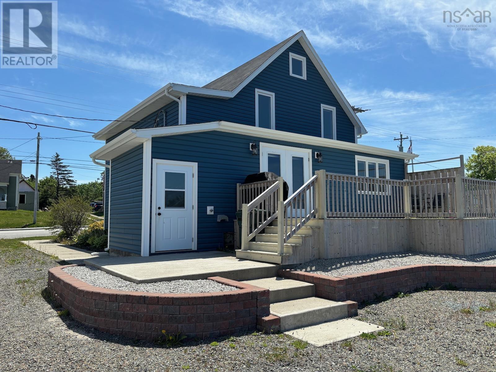 For sale 8149 1 Highway, Meteghan Centre, Nova Scotia B0W2J0