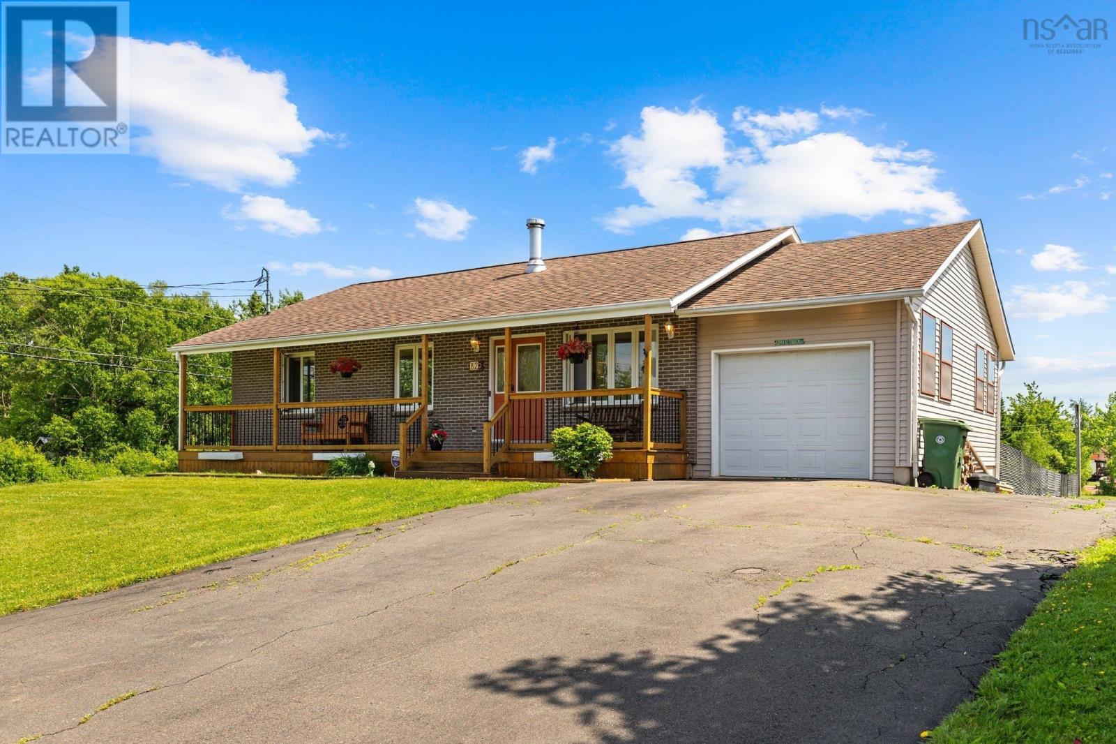 82 Meadowland Avenue, Bible Hill, Nova Scotia B2N6J9 REALTOR.ca
