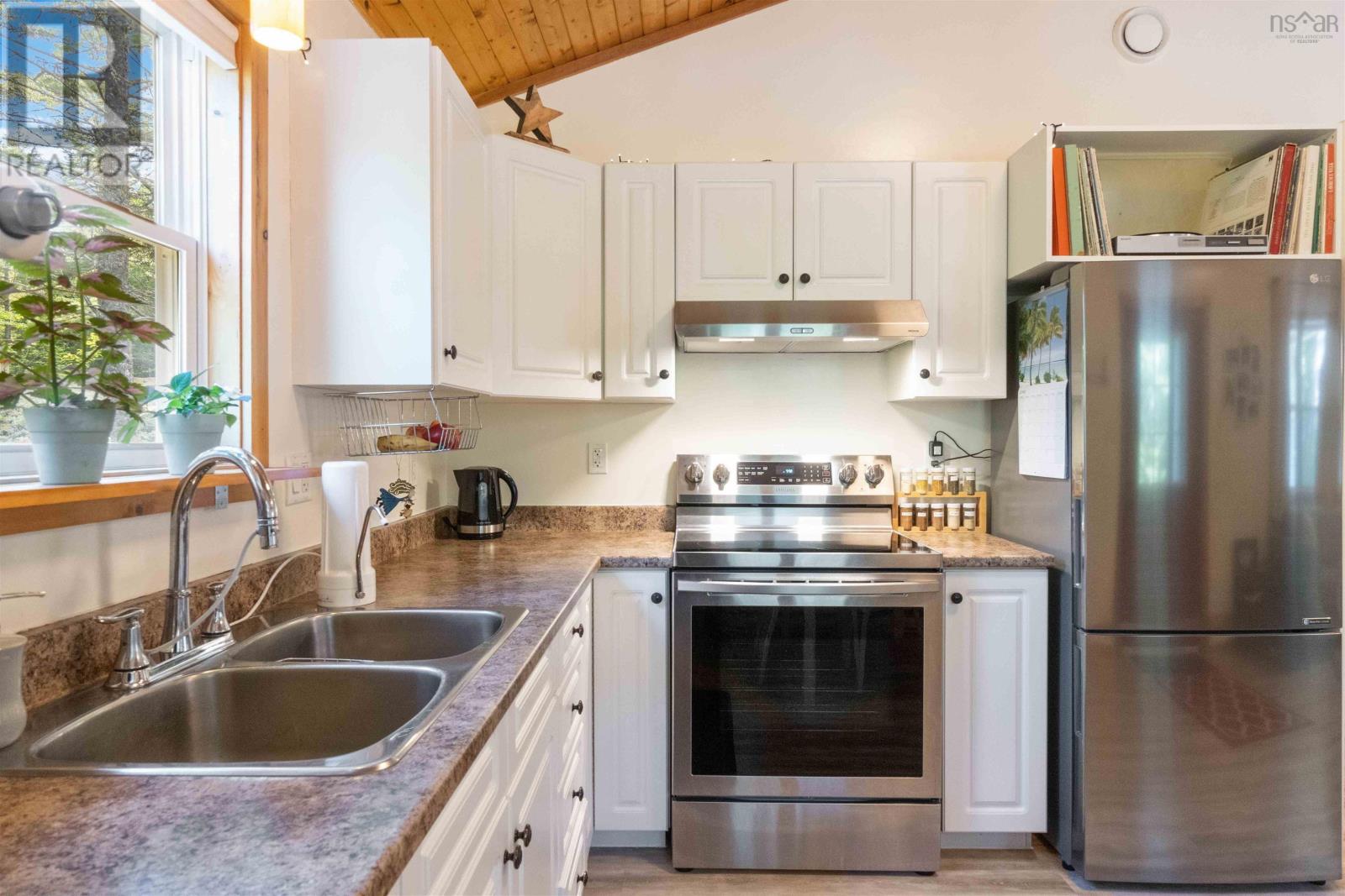 For sale 38 Owl Pass, Vaughan, Nova Scotia B0N2T0 202402316 REALTOR.ca