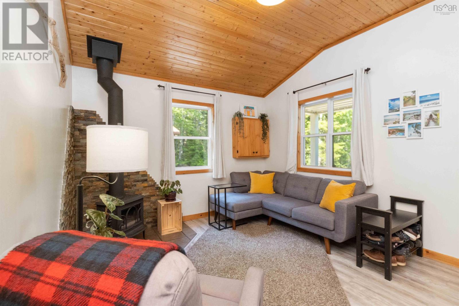 For sale 38 Owl Pass, Vaughan, Nova Scotia B0N2T0 202402316 REALTOR.ca