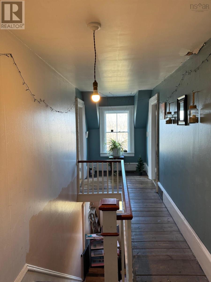 For sale 13 School Street, Lower West Pubnico, Nova Scotia B0W2C0