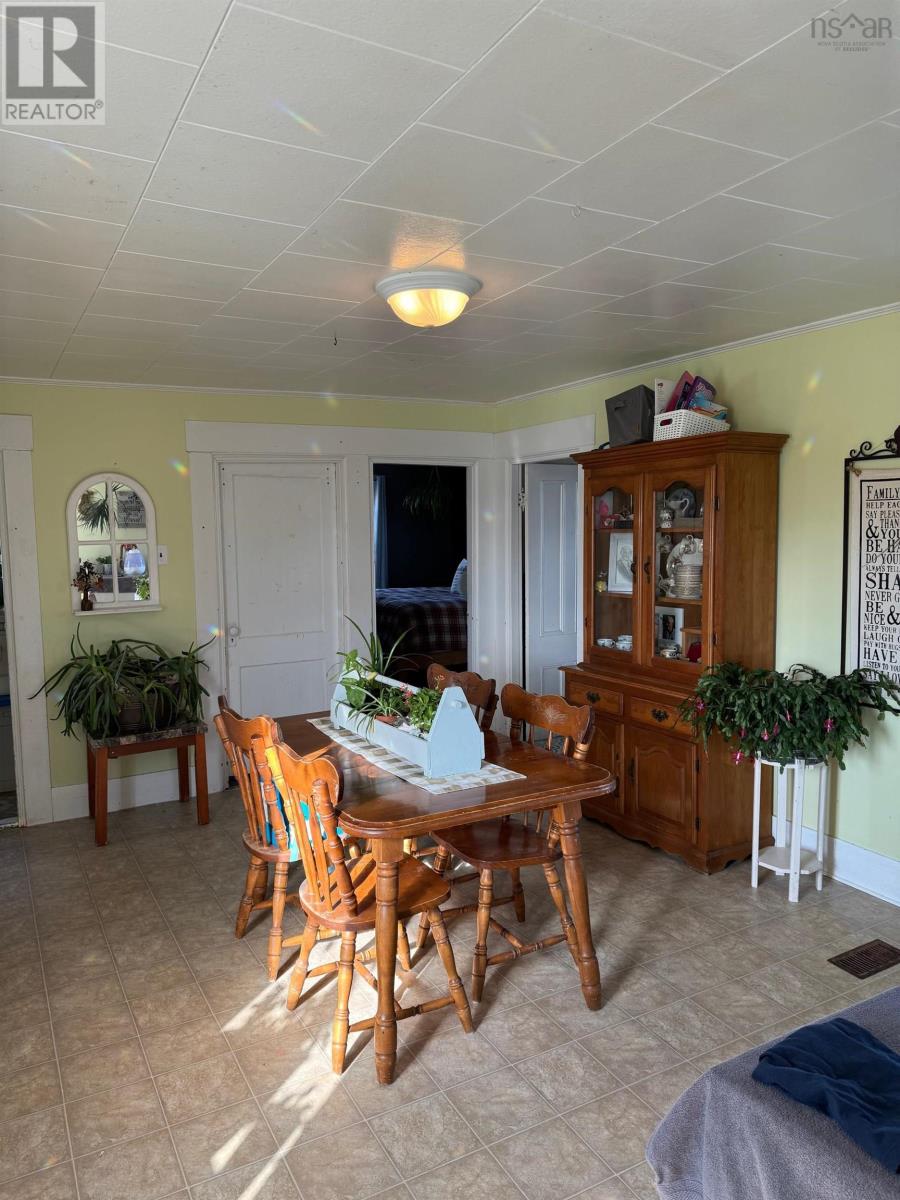 For sale 13 School Street, Lower West Pubnico, Nova Scotia B0W2C0