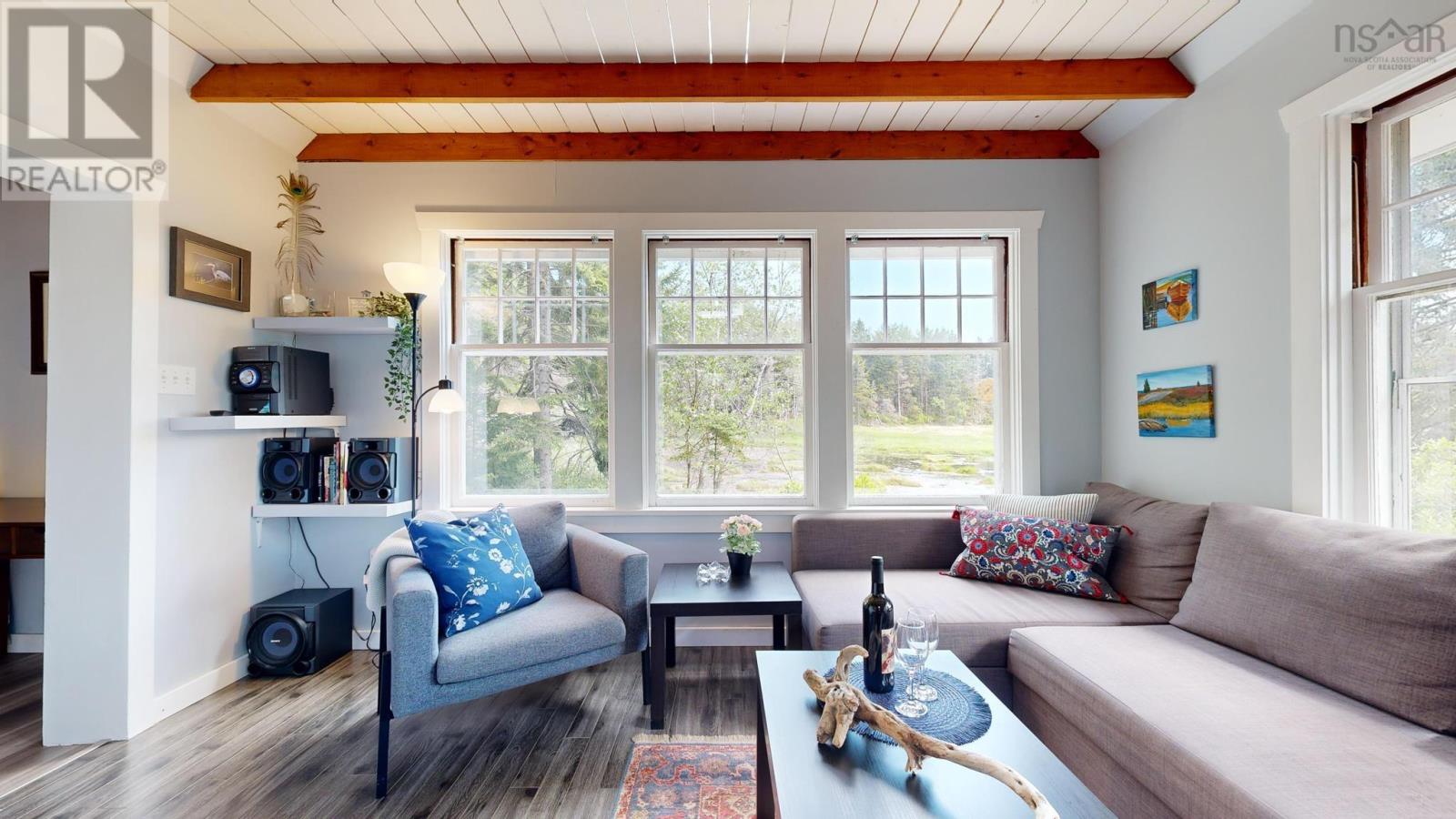 84 Corkums Island Road, Lunenburg, Corkums Island, Nova Scotia B0J2C0