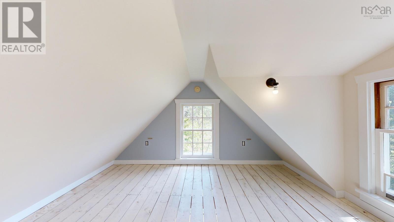 84 Corkums Island Road, Lunenburg, Corkums Island, Nova Scotia B0J2C0