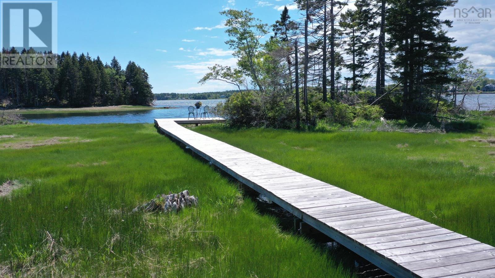 84 Corkums Island Road, Lunenburg, Corkums Island, Nova Scotia B0J2C0