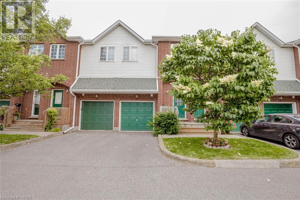 For sale 42 GREEN VALLEY Drive Unit 77, Kitchener, Ontario N2P2J8