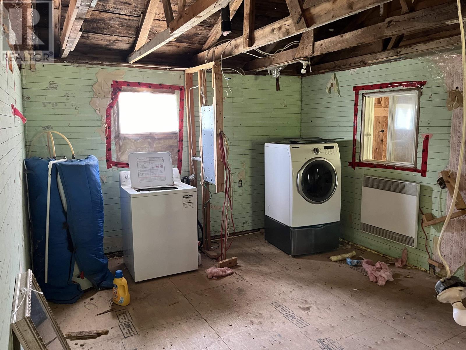 For sale 1192 Lakewood Road, Keddys Corner, Nova Scotia B4N1V6